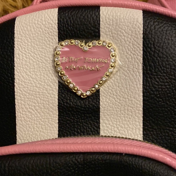 NWOT BETSEY JOHNSON mini flowered stripped convertible backpack - Picture 3 of 8